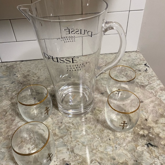 Dusse 4 Piece Gold Trim Cognac Glassware Set With Pitcher. - Picture 3 of 6
